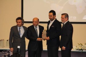 Bursa UTİB ve UHKİB ihracatın yıldızları &ouml;d&uuml;llerini aldı