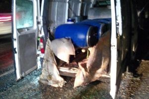 Mardin'de bomba y&uuml;kl&uuml; ara&ccedil; paniği