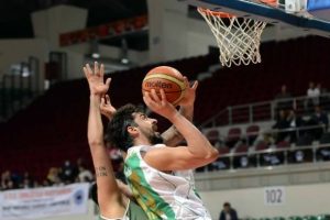 Bursaspor, 2. Lig Play-Off turunda &ccedil;eyrek finale y&uuml;kseldi