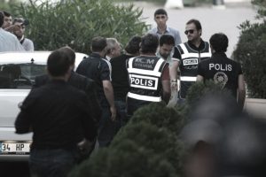 HSYK, şike davasına bakan hakim ve savcılar i&ccedil;in inceleme başlattı