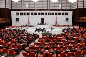 AK Parti'nin dokunulmazlık teklifi: Vekiller tutuklanabilecek