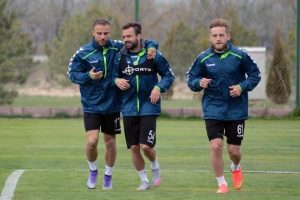 Torku Konyaspor'da Fenerbah&ccedil;e neşesi