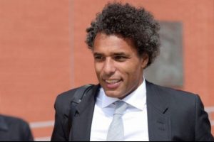 Pierre van Hooijdonk'tan Fenerbah&ccedil;e'ye derbi desteği