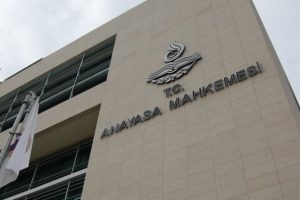 Anayasa Mahkemesi'nden iki parti hakkında su&ccedil; duyurusu
