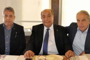 Beşiktaş'a Bursa'da kutlama yemeği