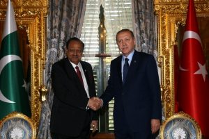 Erdoğan Pakistanlı mevkidaşıyla g&ouml;r&uuml;şt&uuml;