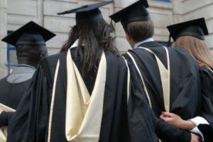 Hangi diploma daha &ccedil;ok kazandırıyor?