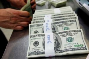 Dolar alev aldı!