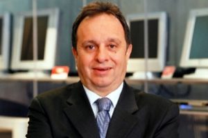 "Yerli araba ara&ccedil;, ama&ccedil; pil teknolojisi"