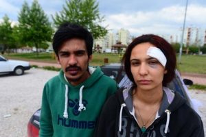 Gelinin babasından evlenen &ccedil;ifte dayak!