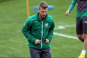 Bursaspor'da Akhisar ma&ccedil;ı &ouml;ncesi 3 eksik bulunuyor