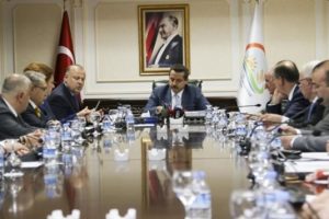 Gen&ccedil; &ccedil;ift&ccedil;ilere ikinci m&uuml;jde