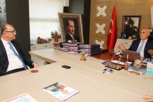 Bursa Nil&uuml;fer'e plaj voleybolu tesisi geliyor!