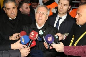 Aziz Yıldırım basının karşısına &ccedil;ıkıyor!