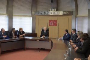 Kılı&ccedil;daroğlu, TRB G&ouml;n&uuml;l Birliği Dernekleri Platformu'nu kabul etti