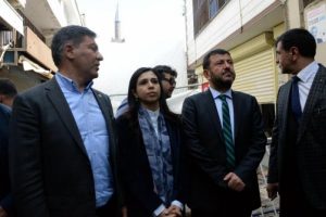Ağbaba: Diyarbakır'da halk HDP ve AKP arasına sıkışmış