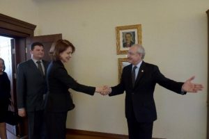 Kılı&ccedil;daroğlu, Bulgaristan'ın Ankara B&uuml;y&uuml;kel&ccedil;isi ile g&ouml;r&uuml;şt&uuml;