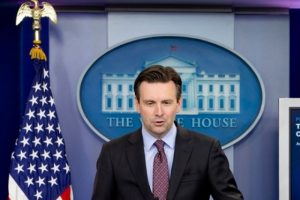 'Obama, Esad'ın askeri yollarla gitmesini hi&ccedil;bir zaman savunmadı'