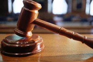 9 aylık hamile eşini balkondan atan kocaya 16 yıl hapis