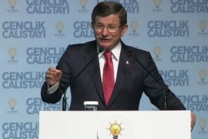 Davutoğlu'ndan 'dokunulmazlık' ve 'anayasa' a&ccedil;ıklaması