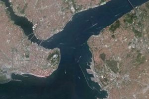 Topbaş'ın &ccedil;ılgın projesi: İstanbul Boğazı'nın altından yaya yolu