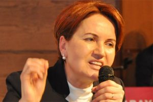 Akşener: "Baş paralel bu durumda Bah&ccedil;eli"