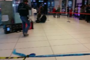 İstanbul'da AVM'de silah sesleri