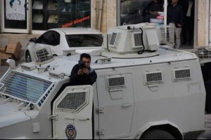 Hakkari'de g&ouml;zaltı gerginliği!