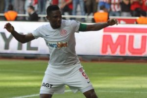 "Eto'o'nun ikinci gol&uuml; el olabilir"