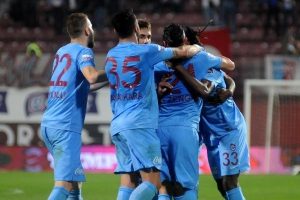 Trabzonspor, Avrupa iddiasını s&uuml;rd&uuml;rmek i&ccedil;in sahaya 3 puan almak i&ccedil;in &ccedil;ıkacak