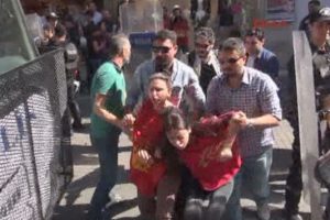 İstiklal Caddesi'nde polis m&uuml;dahalesi