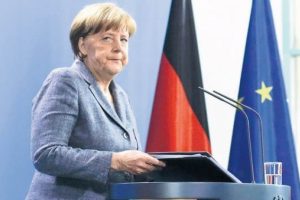 Siyasi partilerden Merkel'e T&uuml;rkiye uyarısı