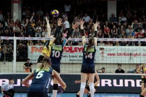 Vakıfbank zirvede tamamladı!