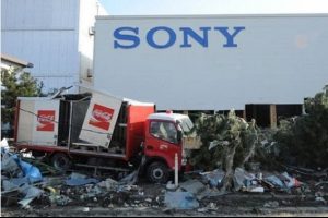 Sony'ye deprem darbesi