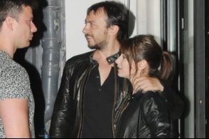 Hazal Kaya ile Ali Atay'ın gece gezmesi