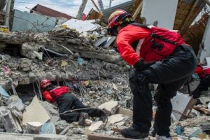 Ekvador depreminde kayıplar artıyor: 232 &ouml;l&uuml;