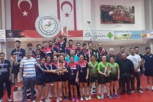 GA&Uuml; Masa Tenisi Takımı rakip tanımıyor
