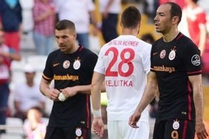 Galatasaray'da Dumankaya muamması!
