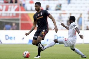 Donk, Galatasaray'a katkı sağlayamadı ve tam anlamıyla hayal kırıklığı yarattı
