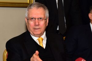 Aziz Yıldırım'dan &ccedil;ok sert a&ccedil;ıklamalar