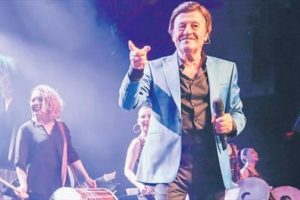 '50 yılda 370 beste yaptım şarkılarımı herkes okudu'...