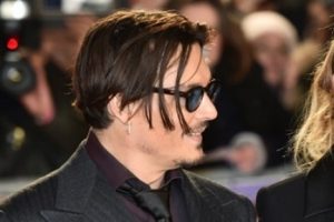 Johnny Depp'in eşi 'k&ouml;pek ka&ccedil;ak&ccedil;ılığı'ndan su&ccedil;lu bulundu