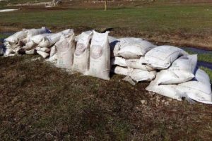 Van'da 2 ton amonyum nitrat ele ge&ccedil;irildi
