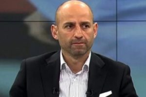 Serhat Ulueren'den Aziz Yıldırım'a hodri meydan!