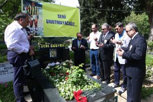 Fenerbah&ccedil;e'de Serkan Acar anıldı
