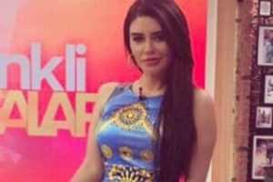 Ebru Polat beynini bakın nasıl sildirmiş!