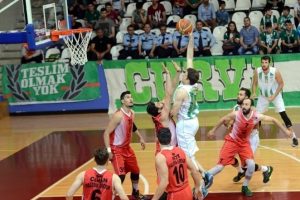 Potanın Timsahları yarı final &ouml;ncesi b&uuml;y&uuml;k avantaj yakaladı