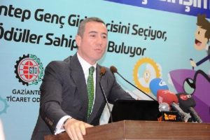 Ali Sabancı: Girişimci hi&ccedil;bir zaman 'ben oldum' dememeli