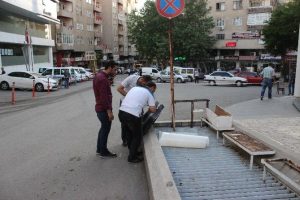 Ş&uuml;pheli valize sivil polisler m&uuml;dahale etti