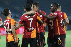 Galatasaray, Rize'yi yenerek avantaj sağladı